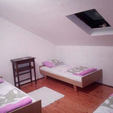 Hostel Kamena Cuprija Konjic Exterior foto