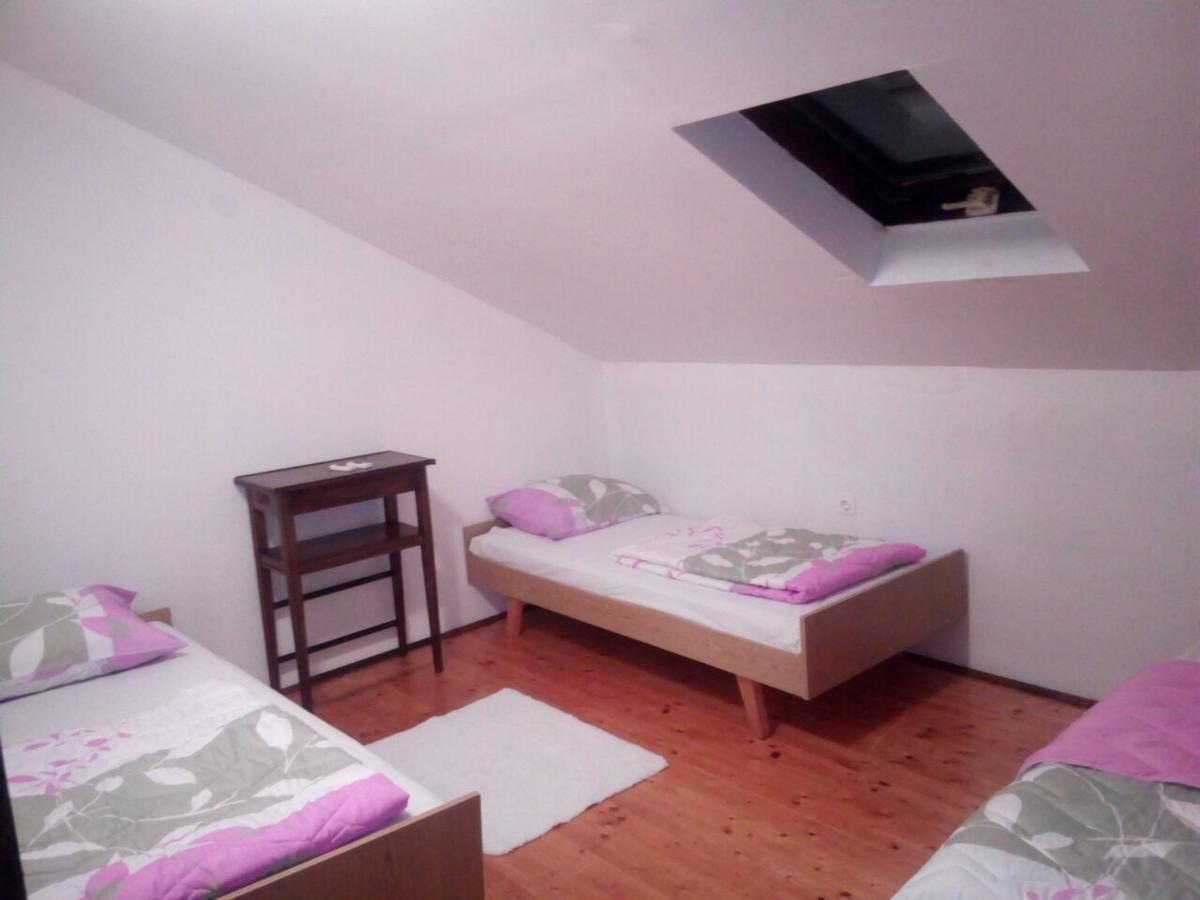 Hostel Kamena Cuprija Konjic Exterior foto