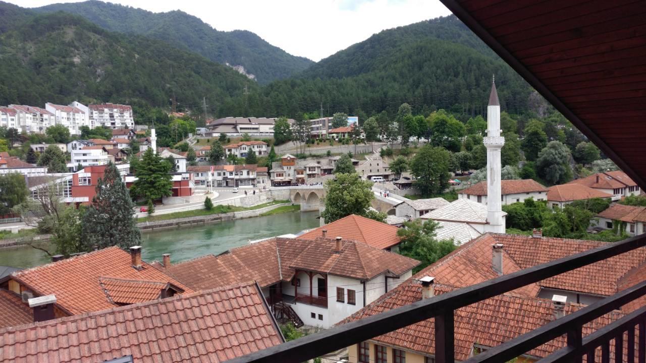Hostel Kamena Cuprija Konjic Exterior foto
