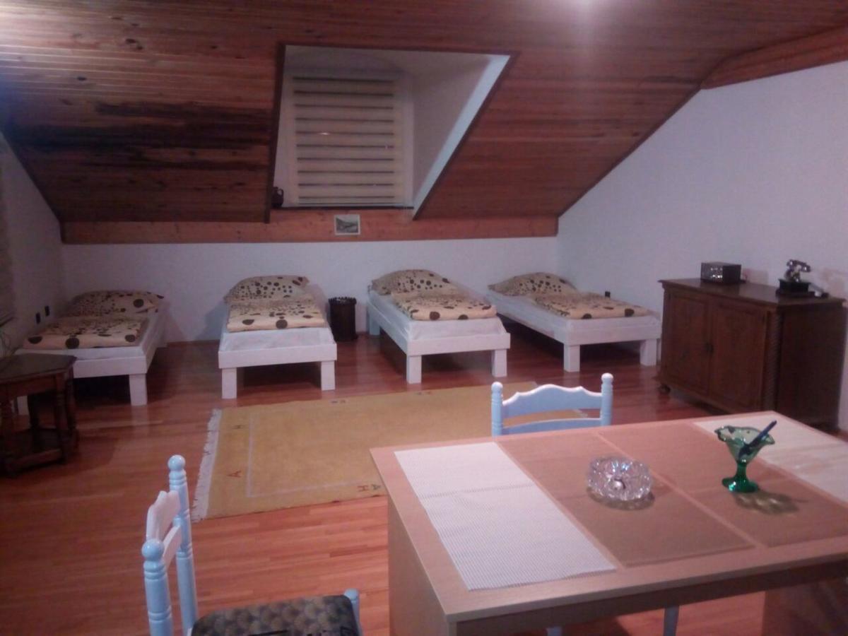 Hostel Kamena Cuprija Konjic Exterior foto