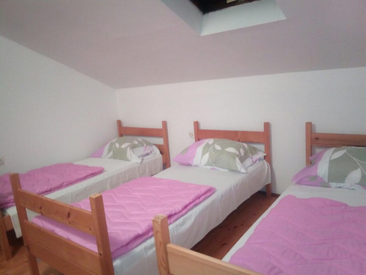 Hostel Kamena Cuprija Konjic Exterior foto